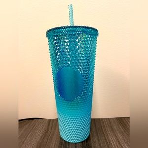 New Starbucks Blue Ombré 24 oz Cup